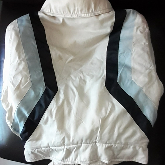 Guess Jacket - Picture 11 of 13